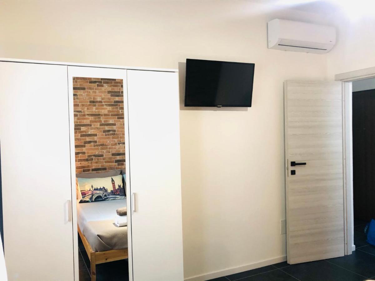 Blaxej, Nel Cuore Di Verona, Moderno Ed Elegante, 4 Posti Letto, Wi-Fi, Self Check In Leilighet Eksteriør bilde