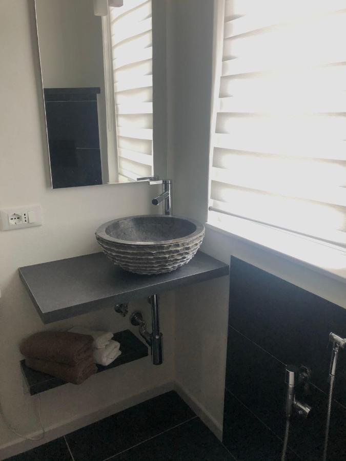 Blaxej, Nel Cuore Di Verona, Moderno Ed Elegante, 4 Posti Letto, Wi-Fi, Self Check In Leilighet Eksteriør bilde