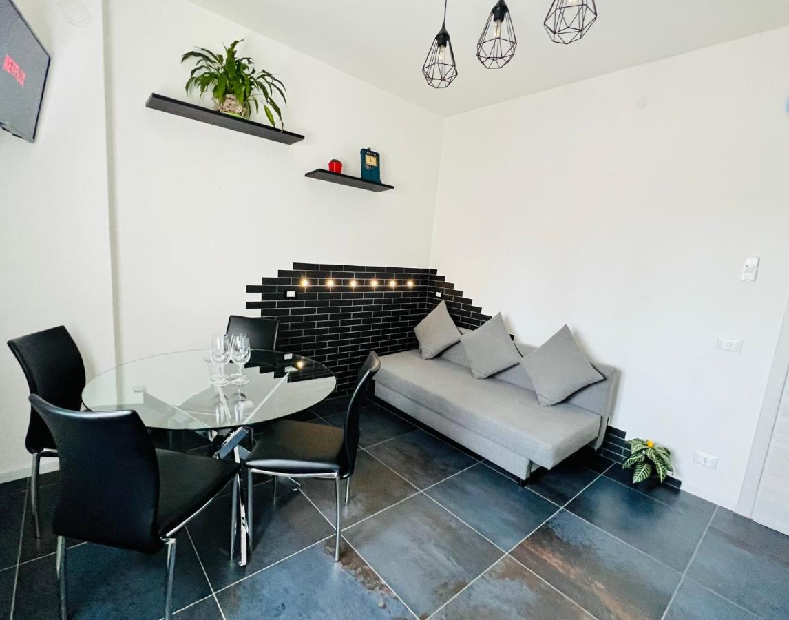 Blaxej, Nel Cuore Di Verona, Moderno Ed Elegante, 4 Posti Letto, Wi-Fi, Self Check In Leilighet Eksteriør bilde